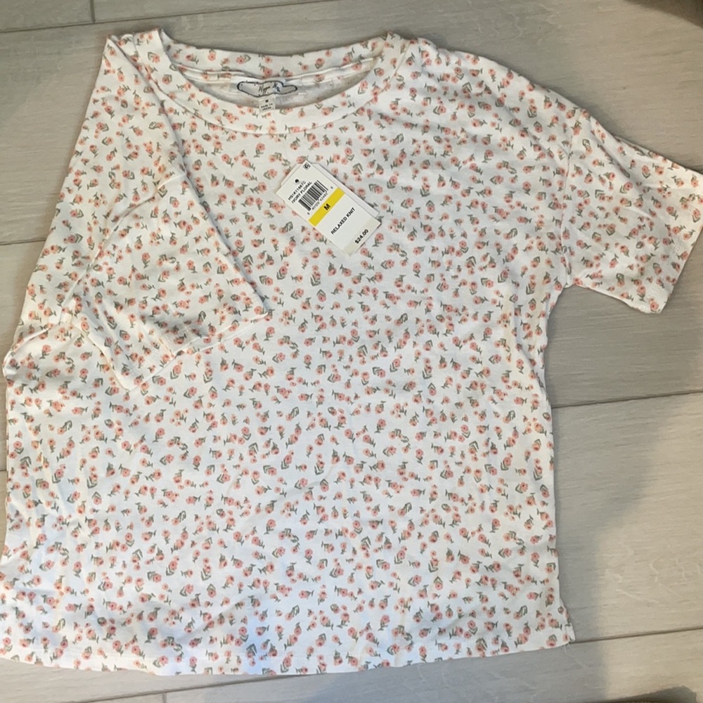 Hippie Rose Relaxed Knit Ivory Floral T shirt NWT